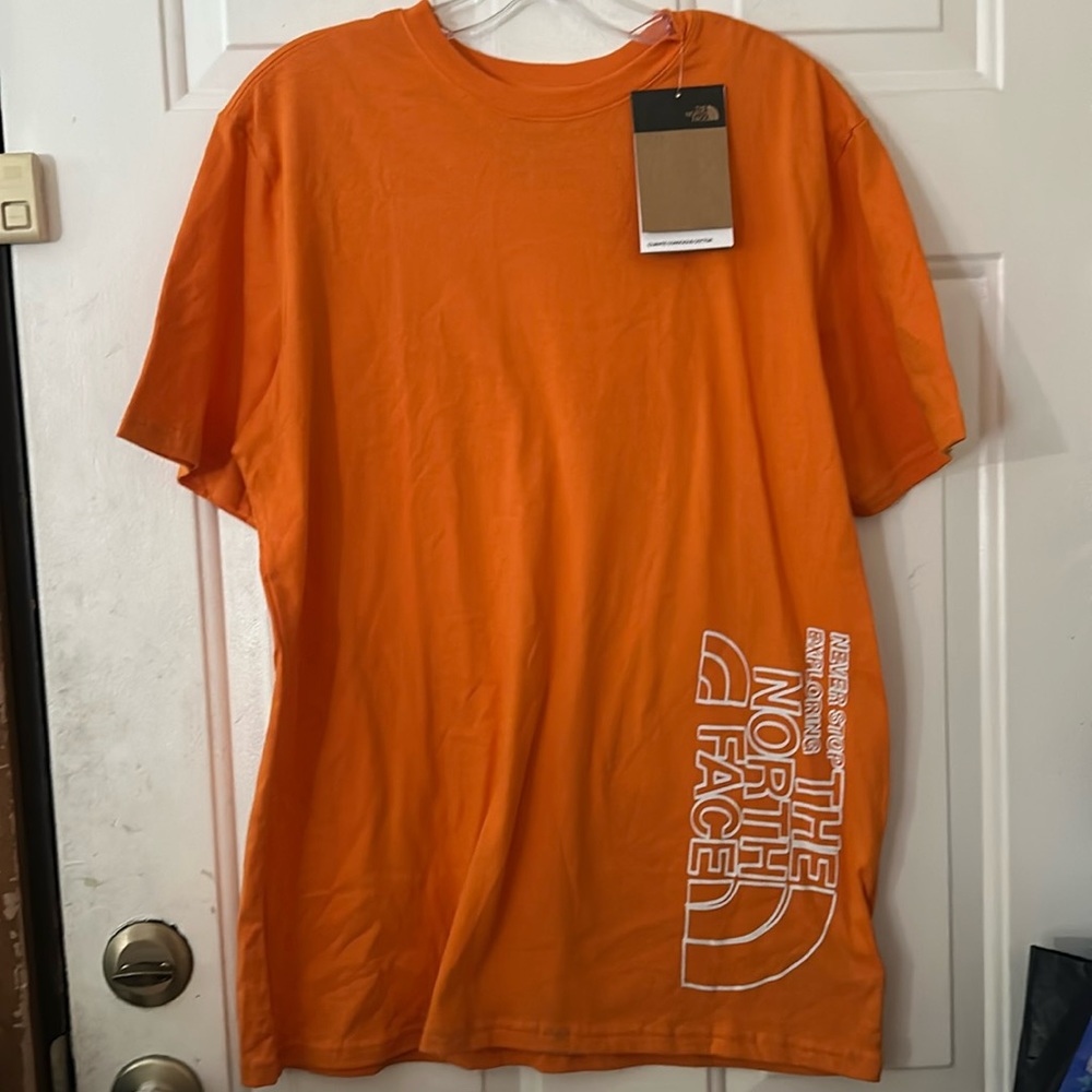 The North Face Graphic Short Sleeve T-Shirt: ORANGE: NEW WITH TAGS: XXL (18/20)